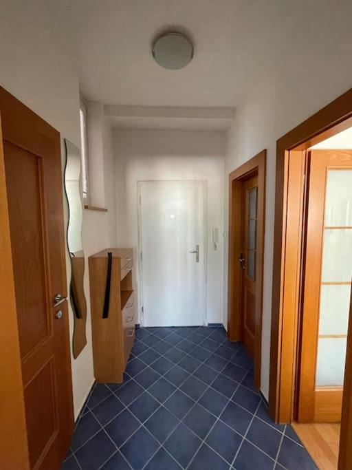 Apartman Obchodna 布拉迪斯拉发 外观 照片